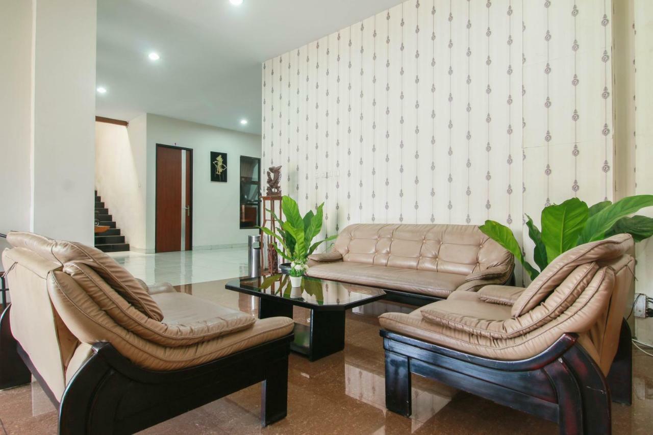 Reddoorz Syariah Near Universitas Jenderal Soedirman Purwokerto Ngoại thất bức ảnh