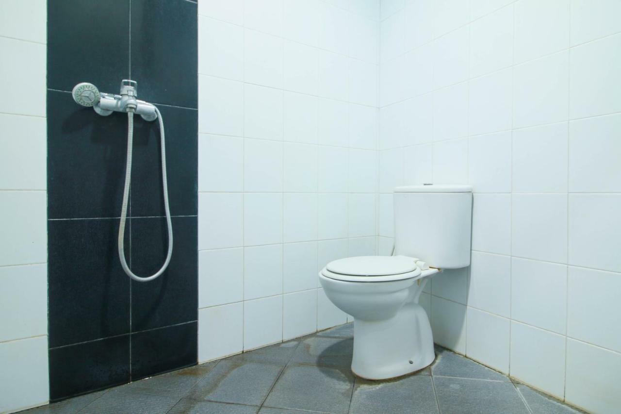 Reddoorz Syariah Near Universitas Jenderal Soedirman Purwokerto Ngoại thất bức ảnh